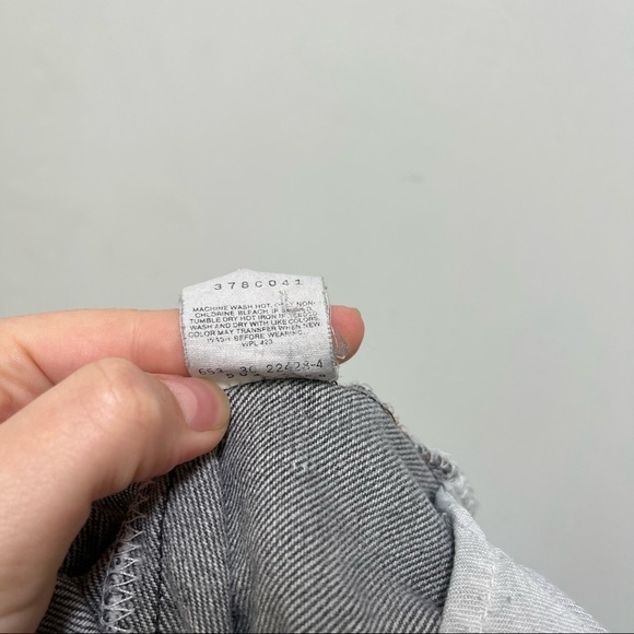 Levi’s Button Fly Fringe Cuff Jeans - Picture 3 of 12